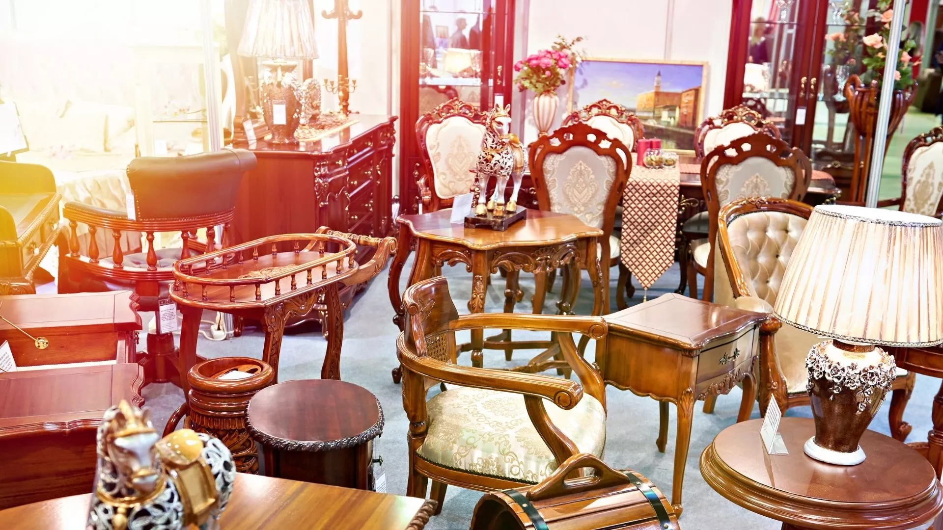 Gambar Blog Ukirama Bagaimana manfaat software ERP untuk toko mebel