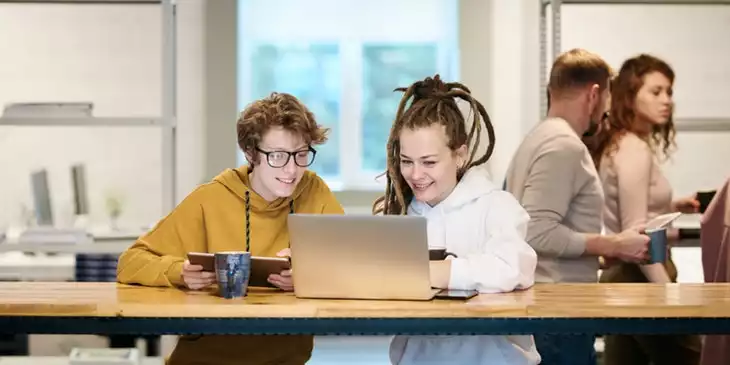 definisi_upstream_dan_downstream_dalam_akuntansi_serta_perbedaannya